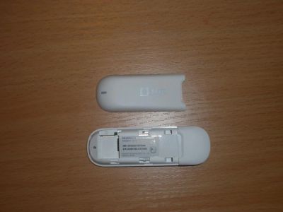 Лот: 3799113. Фото: 1. Модем 3G Huawei 321s скорость... Проводные модемы