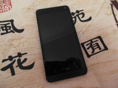 Лот: 3215710. Фото: 1. HTC One (black) с полным комплектом. Смартфоны