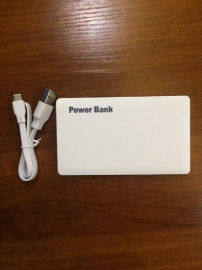 Лот: 10667333. Фото: 1. Внешний аккумулятор. Аккумуляторы