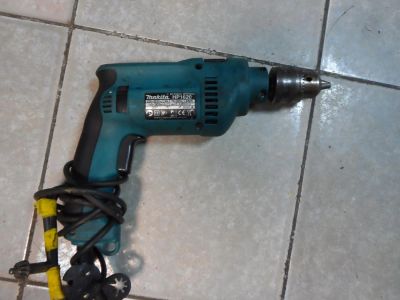 Лот: 4321267. Фото: 1. Продам дрель Makita HP1620 в хорошем... Электроинструмент