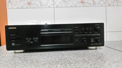 Лот: 8693341. Фото: 1. MD проигрыватель ONKYO MD-2511. CD-проигрыватели и чейнджеры