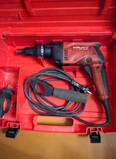 Лот: 10771801. Фото: 1. Шуруповерт по металлу HILTI ST... Электроинструмент