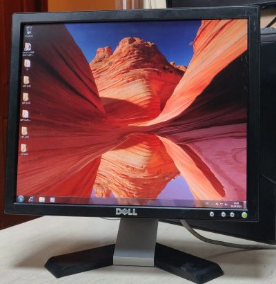 Лот: 20761509. Фото: 1. Монитор ЖК 17"/Vga/1280*1024/Dell. ЖК-мониторы