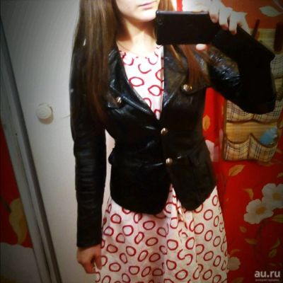 Лот: 8164101. Фото: 1. Куртка пиджак лаковая. Верхняя одежда