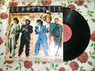 Лот: 19071308. Фото: 1. Пластинка LP / Commodores – United... Аудиозаписи