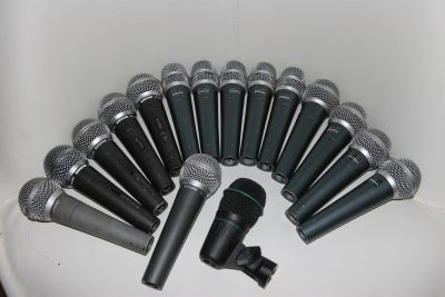 Лот: 3315445. Фото: 1. Микрофоны SHURE читаем описание... Студийные микрофоны, радиомикрофоны и радиосистемы