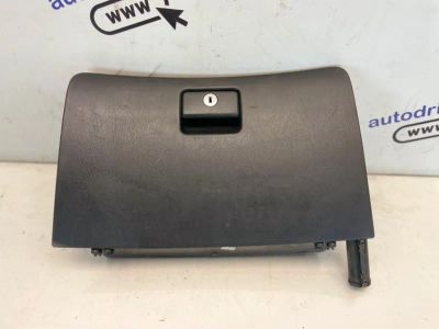 Лот: 21702809. Фото: 1. бардачок Toyota Corolla ZZE121L. Двигатель и элементы двигателя