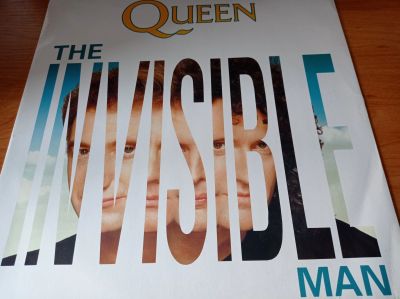 Лот: 18337736. Фото: 1. Queen - The Invisible Man (12... Аудиозаписи