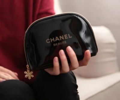 Лот: 3705604. Фото: 1. Косметичка Chanel арт. 644445. Сумки