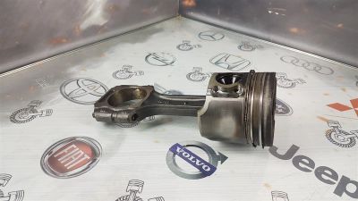 Лот: 23590791. Фото: 1. Поршень с шатуном Ssang Yong Kyron... Двигатель и элементы двигателя