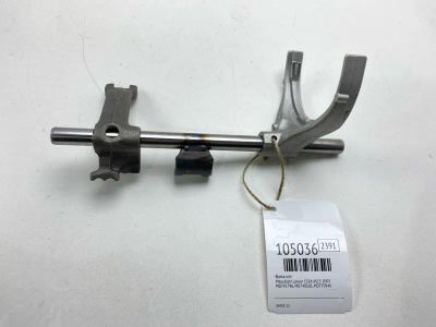 Лот: 24997715. Фото: 1. Вилка КПП Mitsubishi Lancer 2003... Двигатель и элементы двигателя