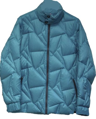 Лот: 12235181. Фото: 1. КУРТКА-ПУХОВИК Ж Burton WB BLAZE... Зимняя спортивная одежда