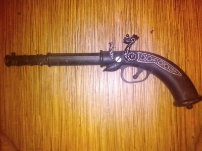Лот: 15476966. Фото: 1. Пистолет сувенирный. Сувенирные