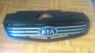 Лот: 9009382. Фото: 1. Решетка радиатора Kia Rio. Кузов