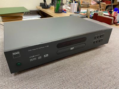 Лот: 17386397. Фото: 1. CD/DVD проигрыватель NAD T550. CD-проигрыватели и чейнджеры