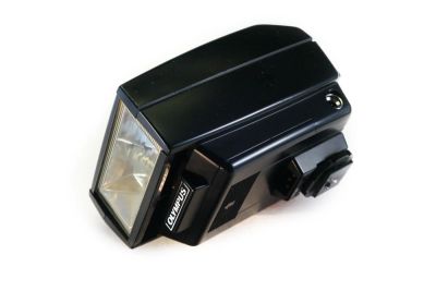 Лот: 6628905. Фото: 1. Olympus Electronic Flash T32. Вспышки, осветители, рассеиватели