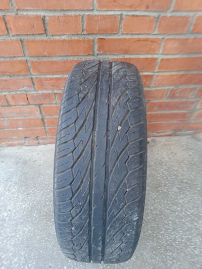 Лот: 19102259. Фото: 1. Dunlop 205/60R16 Sp Sport 300. Шины