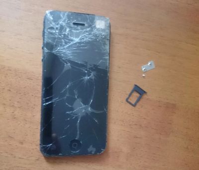 Лот: 9728228. Фото: 1. iPhone 5 (на запчасти). Смартфоны