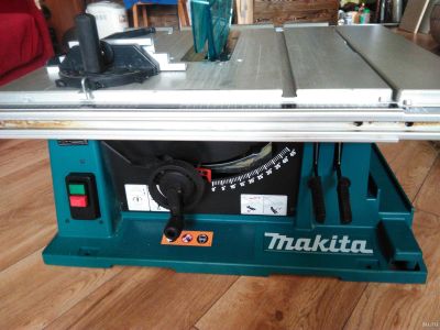 Лот: 13779914. Фото: 1. пила распиловочная Makita 2704... Электроинструмент