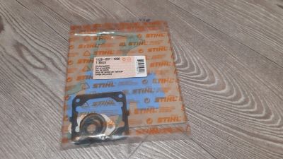 Лот: 17062465. Фото: 1. Комплект прокладок STIHL MS440. Крепёж