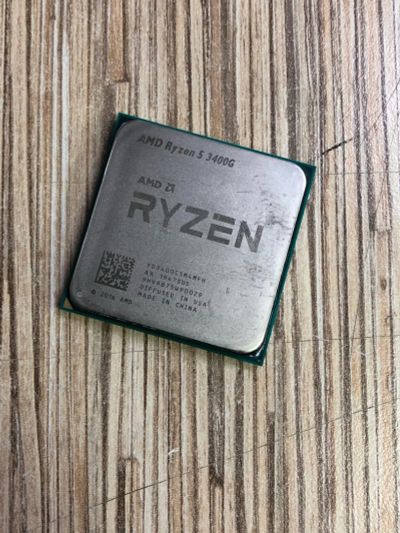 Лот: 18292757. Фото: 1. Процессор AMD Ryzen 5 3400G 4x... Процессоры