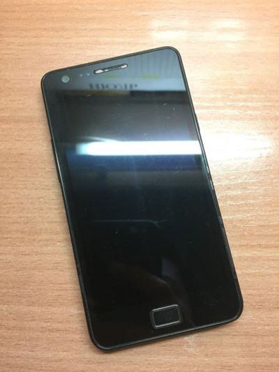 Лот: 11840733. Фото: 1. Смартфон Samsung Galaxy S II GT-I9100... Смартфоны