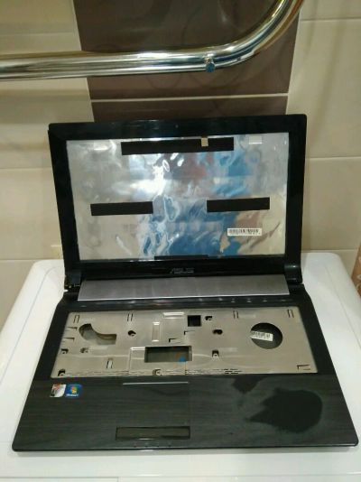 Лот: 11633373. Фото: 1. Корпус ноутбука asus n53t деффект. Корпуса, блоки питания
