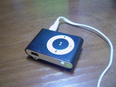Лот: 671801. Фото: 1. клон ipod shuffle. Плееры