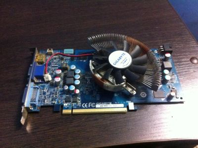 Лот: 3299252. Фото: 1. GigaByte GeForce 9600GT 1024MB... Видеокарты