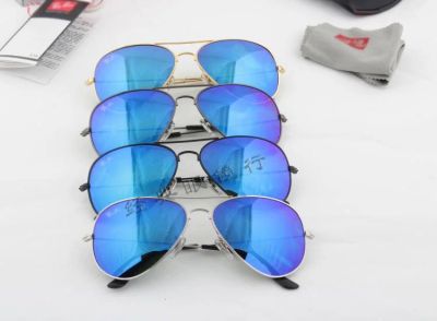 Лот: 4179060. Фото: 1. Солнцезащитные очки Ray Ban цветные... Очки солнцезащитные