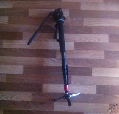 Лот: 5760472. Фото: 1. Монопод с головой Manfrotto 561BHDV. Штативы, держатели