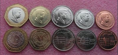 Лот: 8382499. Фото: 1. Иордания набор 2009 - 2012 unc... Наборы монет