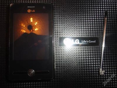 Лот: 2077732. Фото: 1. Коммуникатор LG KS20. Смартфоны
