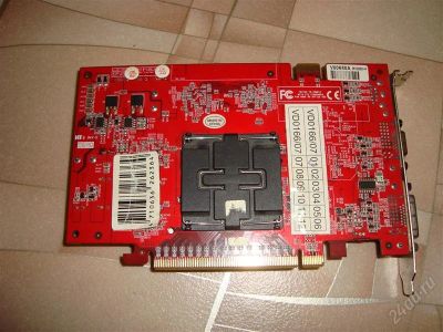 Лот: 1499481. Фото: 1. видео карта GeForce 7600 (нерабочая... Видеокарты
