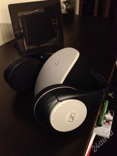 Лот: 1727334. Фото: 1. Наушники Sennheiser RS 110. Наушники, гарнитуры