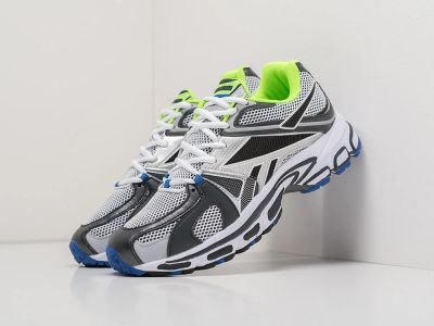 Лот: 17356276. Фото: 1. Кроссовки Vetements x Reebok Spike... Кеды, кроссовки, слипоны