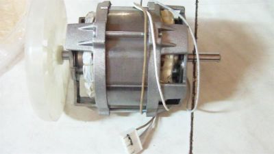 Лот: 3791089. Фото: 1. Новый двигатель (мотор) для хлебопечки... Запчасти для остальной бытовой техники
