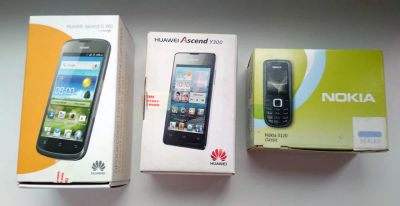 Лот: 17940785. Фото: 1. 3 телефона, Huawei Ascend Y300... Смартфоны