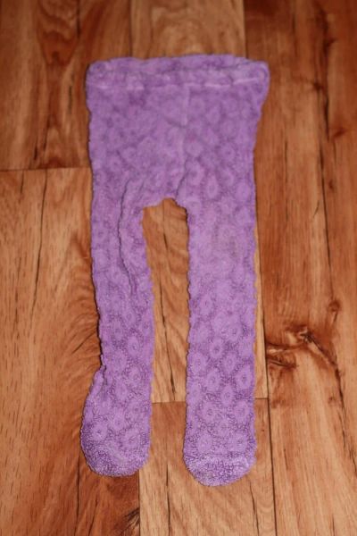 Лот: 6355511. Фото: 1. Колготки фиолетовые на год- полтора. Носки, колготки