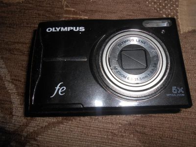 Лот: 3355914. Фото: 1. Фотокамера цифровая от батареек... Цифровые компактные