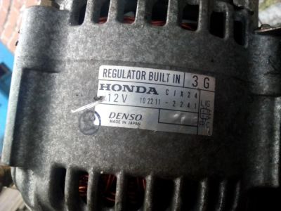 Лот: 5483475. Фото: 1. Генератор Honda Stream RN1. Электрооборудование