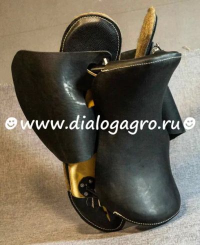 Лот: 25405822. Фото: 1. Седло кавалерийское в комплекте... Другое (животные и уход)