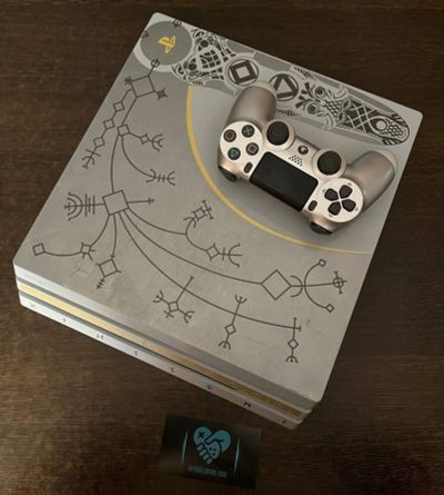Лот: 21292504. Фото: 1. Playstation 4 Pro 1000gb + Игры... Игровые приставки, консоли