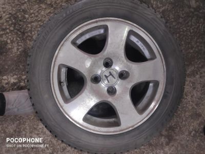 Лот: 19484324. Фото: 1. Резина липучка Bridgestone на... Шины на дисках