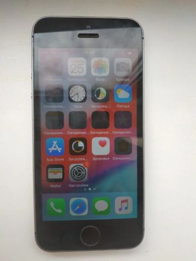 Лот: 16302769. Фото: 1. Iphone 5s 16gb. Смартфоны