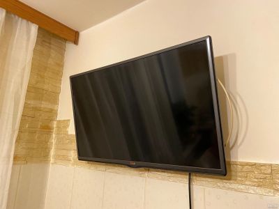 Лот: 18488125. Фото: 1. Телевизор LG 32LB552U (читать... Телевизоры