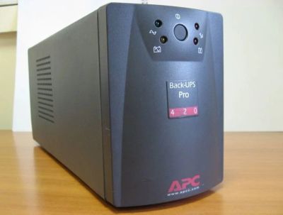 Лот: 9874555. Фото: 1. ИБП APC Back-UPS CS 420 Pro. ИБП, аккумуляторы для ИБП