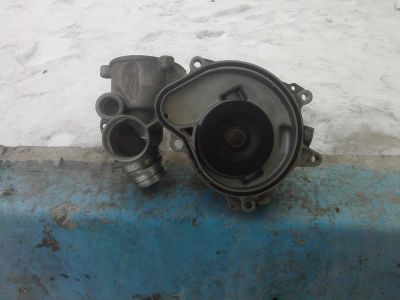 Лот: 7019259. Фото: 1. Помпа BMW-X5. Двигатель и элементы двигателя