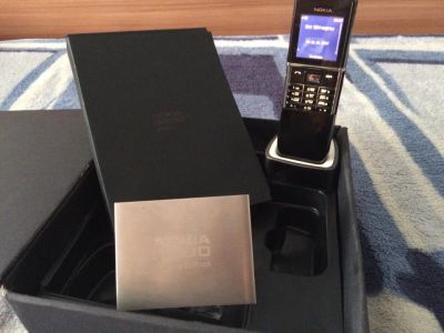 Лот: 5038438. Фото: 1. Nokia 8800 sirocco Легенда. Кнопочные мобильные телефоны