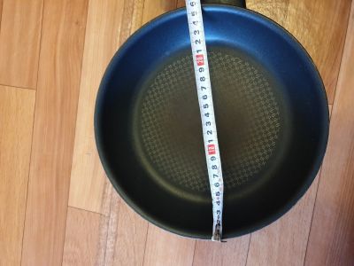 Лот: 12993572. Фото: 1. Сковорода Tefal/тефаль б/у 26см. Сковороды и сотейники